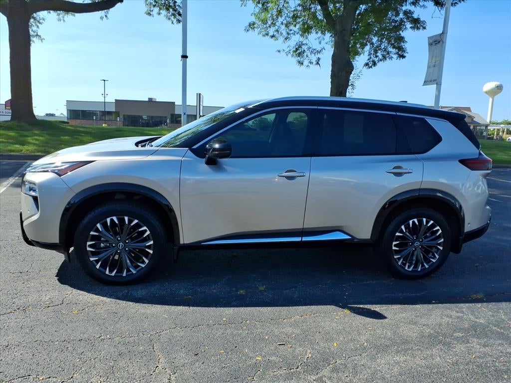 2024 Nissan Rogue Platinum