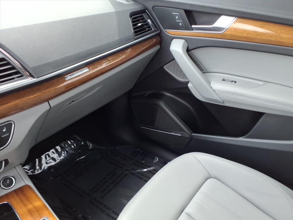 2025 Audi Q5 Premium Plus